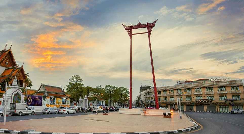 Divovska ljuljačka (Bangkok)