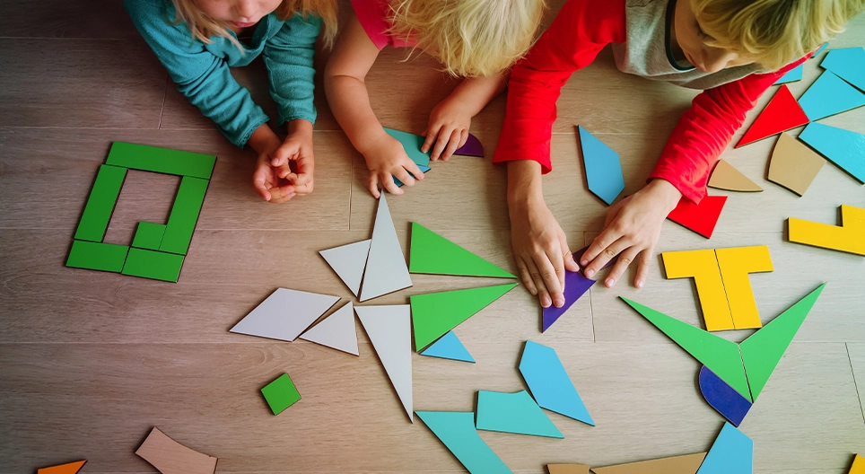 Geometriai kalandok I. – Játék a síkidomokkal