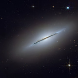 Az NGC5866 jelű galaxis