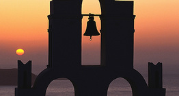 Zvona na otoku Santorini