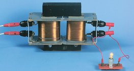 Hálózatra kapcsolt transzformátor