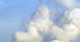 Füstölő gyárkémények