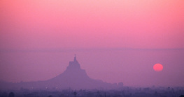 Monteagudo vára naplementekor