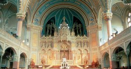 A szegedi zsinagóga belseje