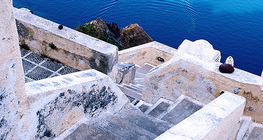 Stepenice na otoku Santorini