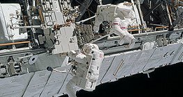 Munkában az űrhajósok