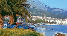 A mediterrán éghajlatú dalmát tengerpart kedvelt üdülőhely