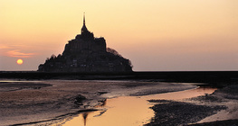 Mont-Saint-Michel naplementekor