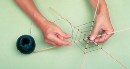 Pókháló készítése – 2. lépés