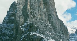 Mállás és aprózódás formálta sziklák a Dolomitokban