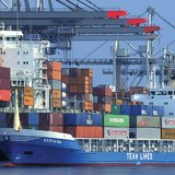 Ships in the harbour of Hamburg