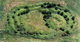 A karakói földvár