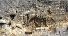 Мадарын морьтон