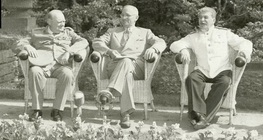 Formiranje bipolarnog svijeta