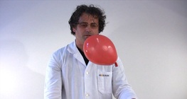 Hidrogénnel töltött léggömb robbanása