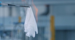 Éghetetlen papír zsebkendő